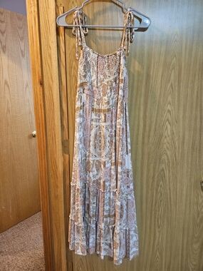 Vici Collection Call Away Boho Floral Smocked Tiered Maxi Dress Size Small